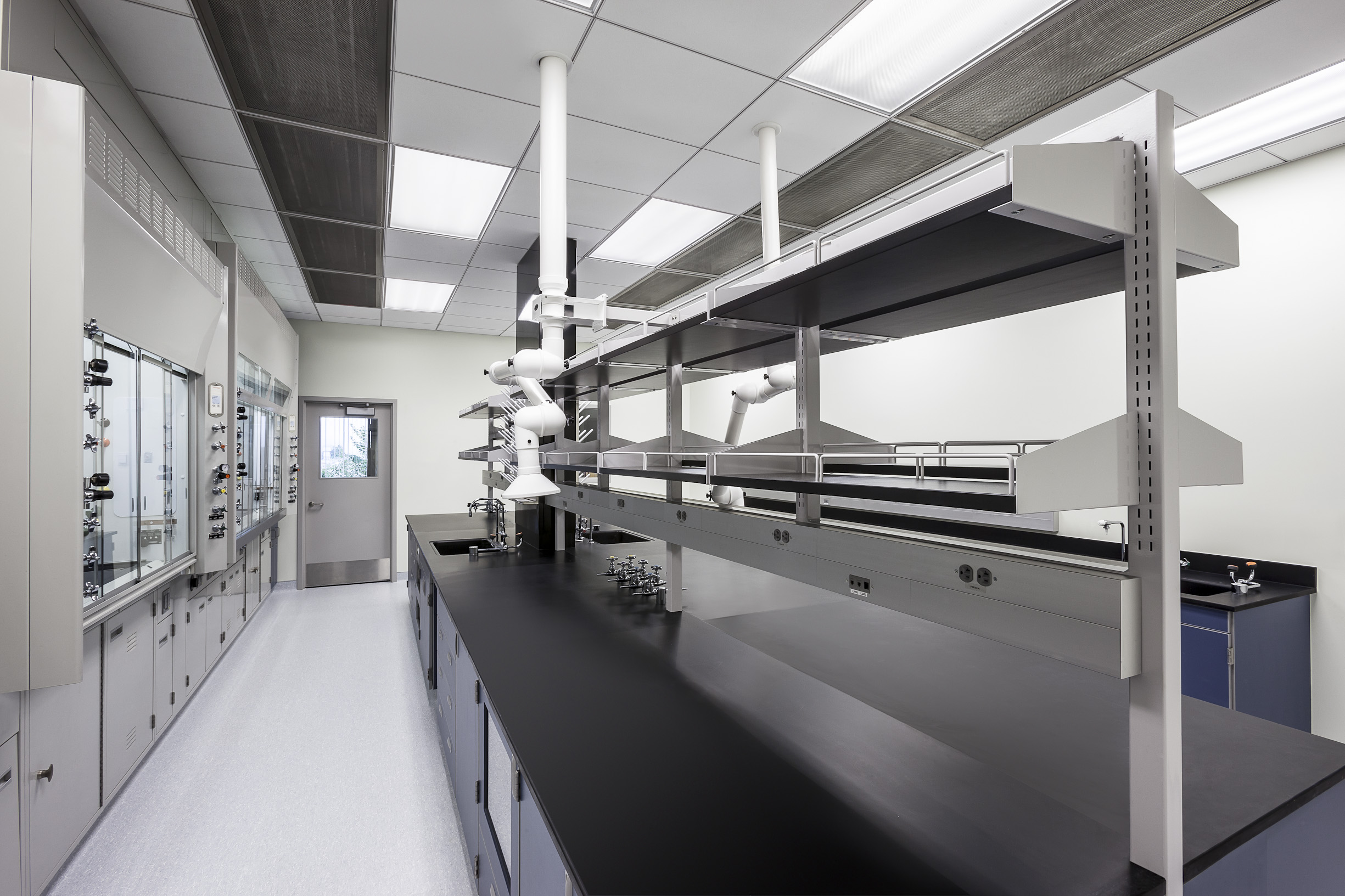 ALLERGAN LAB
